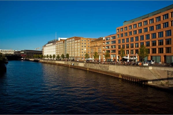 Dinner Menu – River Café – Michelin Starred Restaurant – Nyc: Does It Have A Vegetarian Menu?