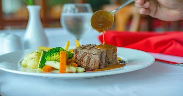 Easy Ways to Thicken Runny Gravy