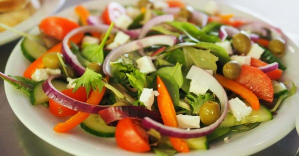 Weight Loss Salads: Low-Calorie, High-Flavor Recipes That Work